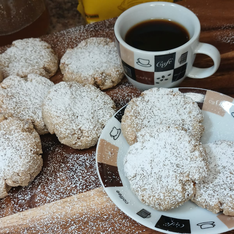 Honey Almond Cookies for Rosh Hashanah
