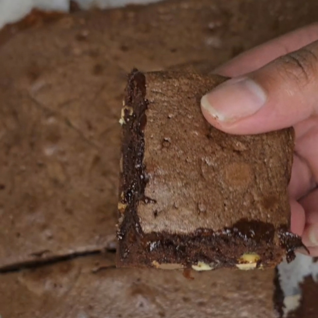 Brownie top